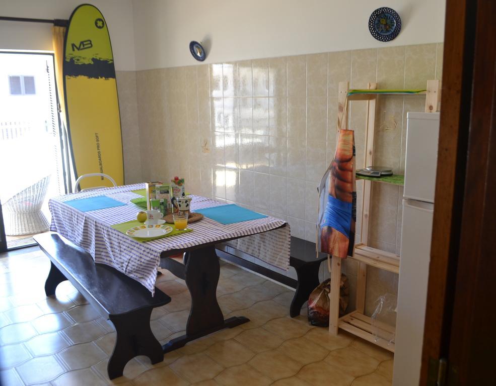 Hostel Surf House Peniche Baleal Exterior foto